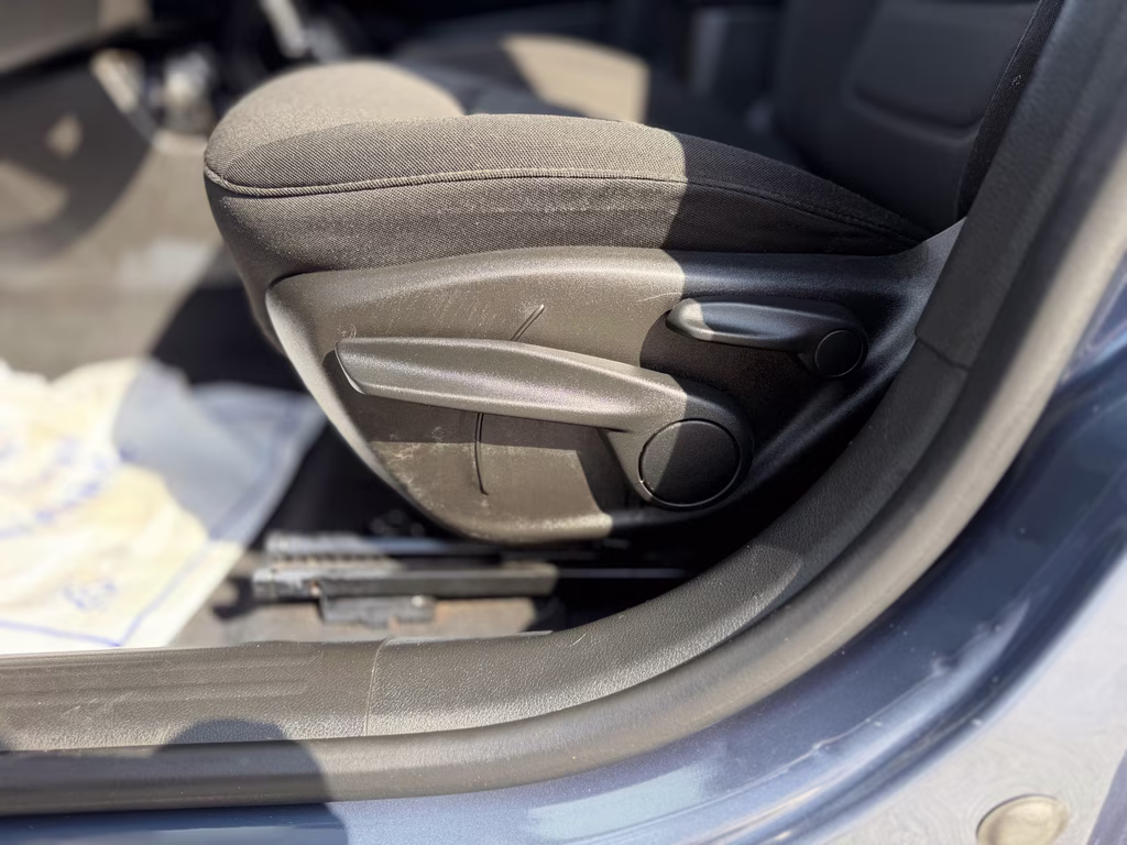 2022 Slate Blue Pearlcoat Jeep Renegade Latitude 4X4 SUV