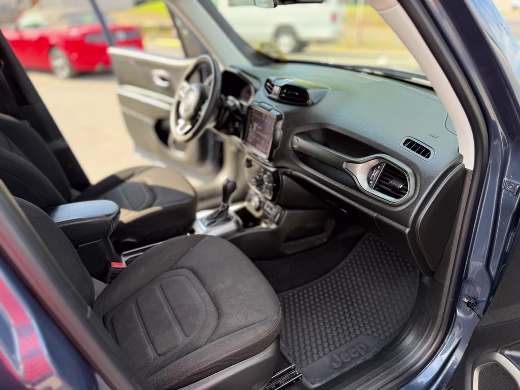 2022 Slate Blue Pearlcoat Jeep Renegade Latitude 4X4 SUV