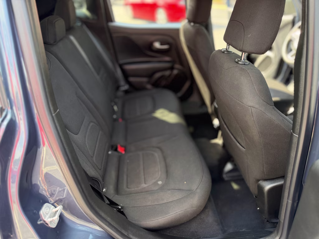2022 Slate Blue Pearlcoat Jeep Renegade Latitude 4X4 SUV