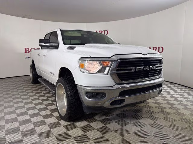 2020 RAM 1500 Big Horn/Lone Star 4x4 Quad Cab 6'4's photo