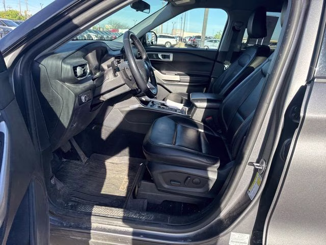2021 Carbonized Gray Metallic Ford Explorer XLT 4X4 SUV