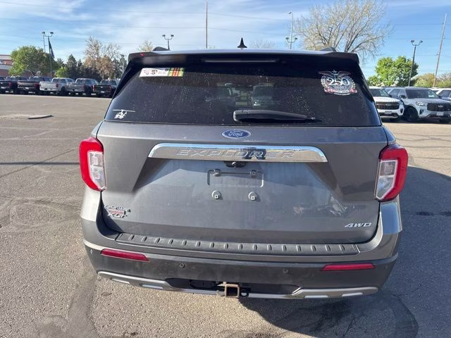 2021 Carbonized Gray Metallic Ford Explorer XLT 4X4 SUV