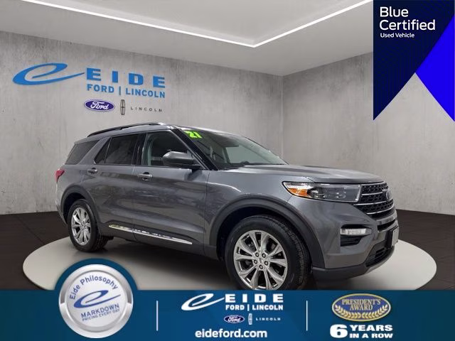 2021 Ford Explorer XLT 4WD's photo