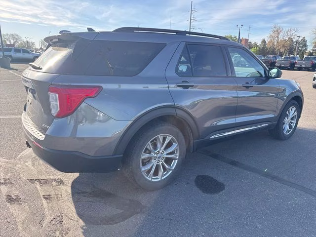 2021 Carbonized Gray Metallic Ford Explorer XLT 4X4 SUV