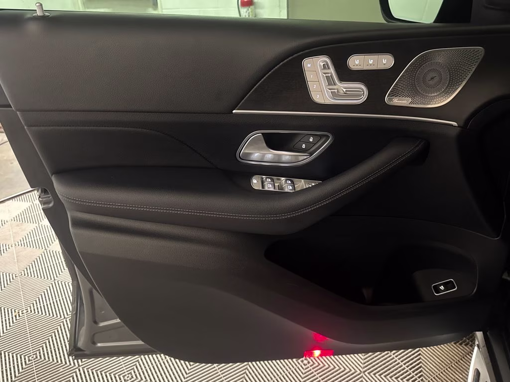 2023 Selenite Gray Metallic Mercedes-Benz GLE GLE 350 RWD SUV