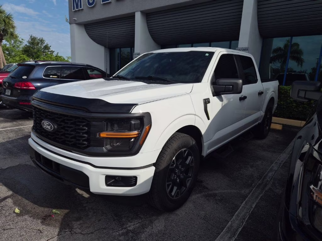 2024 Oxford White Ford F-150 STX RWD Truck