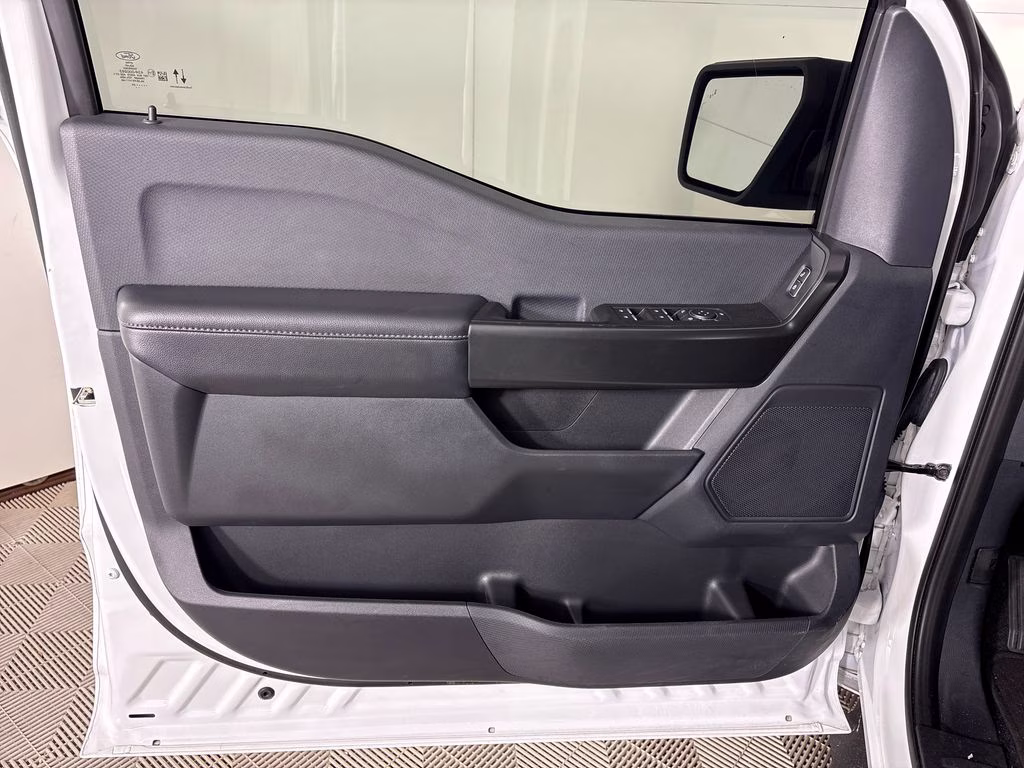 2024 Oxford White Ford F-150 STX RWD Truck