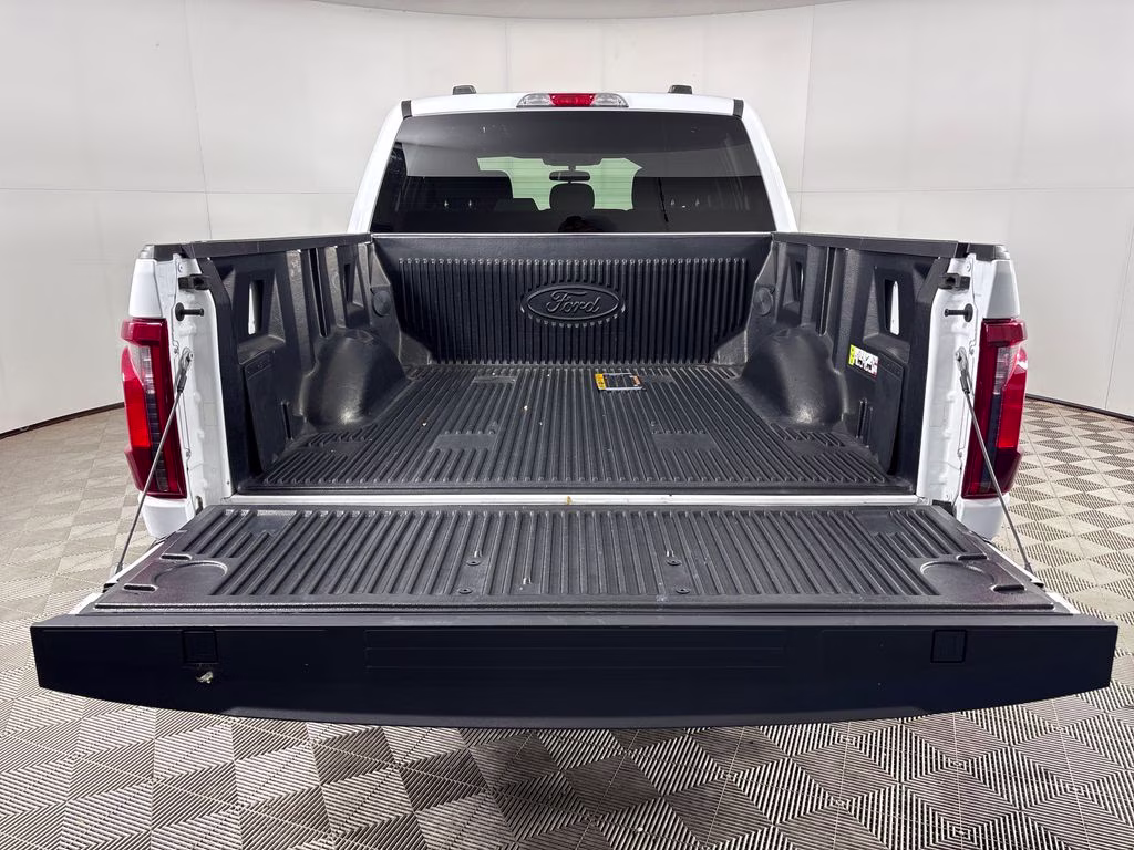 2024 Oxford White Ford F-150 STX RWD Truck