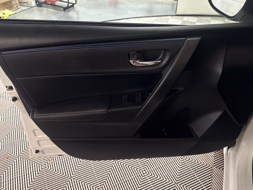 2017 Super White Toyota Corolla L FWD Sedan