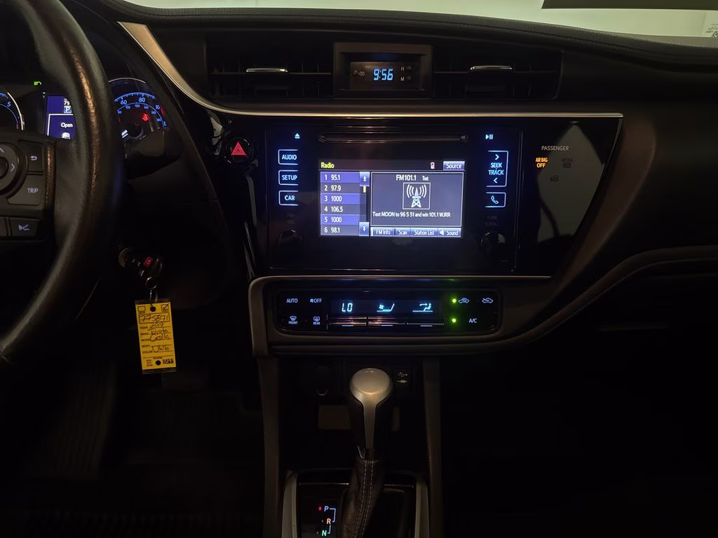 2017 Super White Toyota Corolla L FWD Sedan