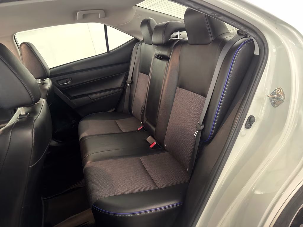 2017 Super White Toyota Corolla L FWD Sedan