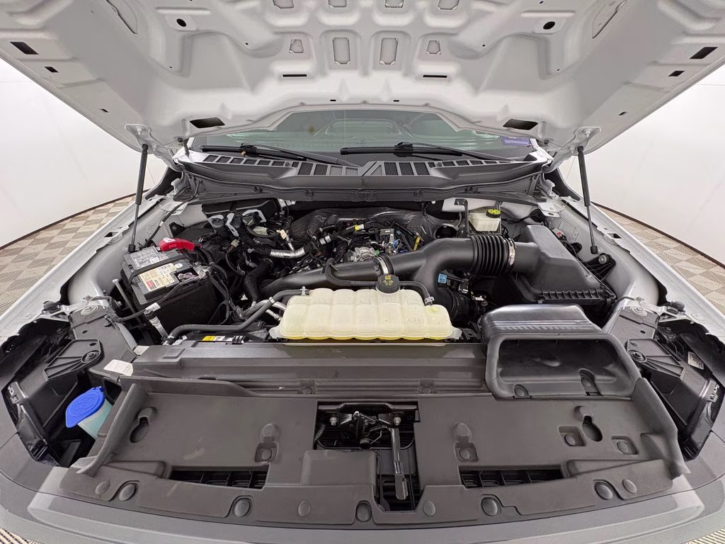 2024 Oxford White Ford F-150 STX RWD Truck