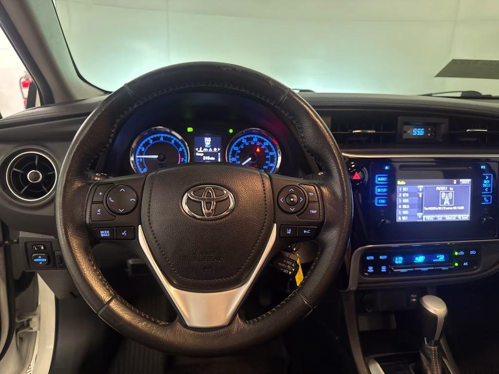 2017 Super White Toyota Corolla L FWD Sedan