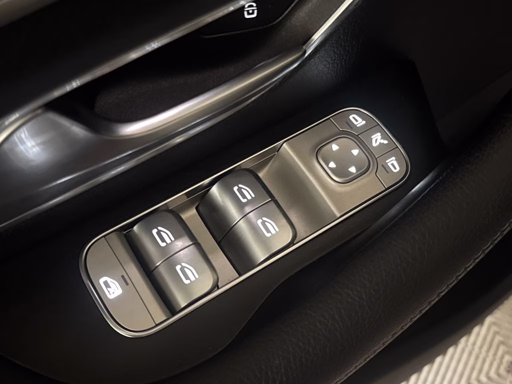 2023 Selenite Gray Metallic Mercedes-Benz GLE GLE 350 RWD SUV