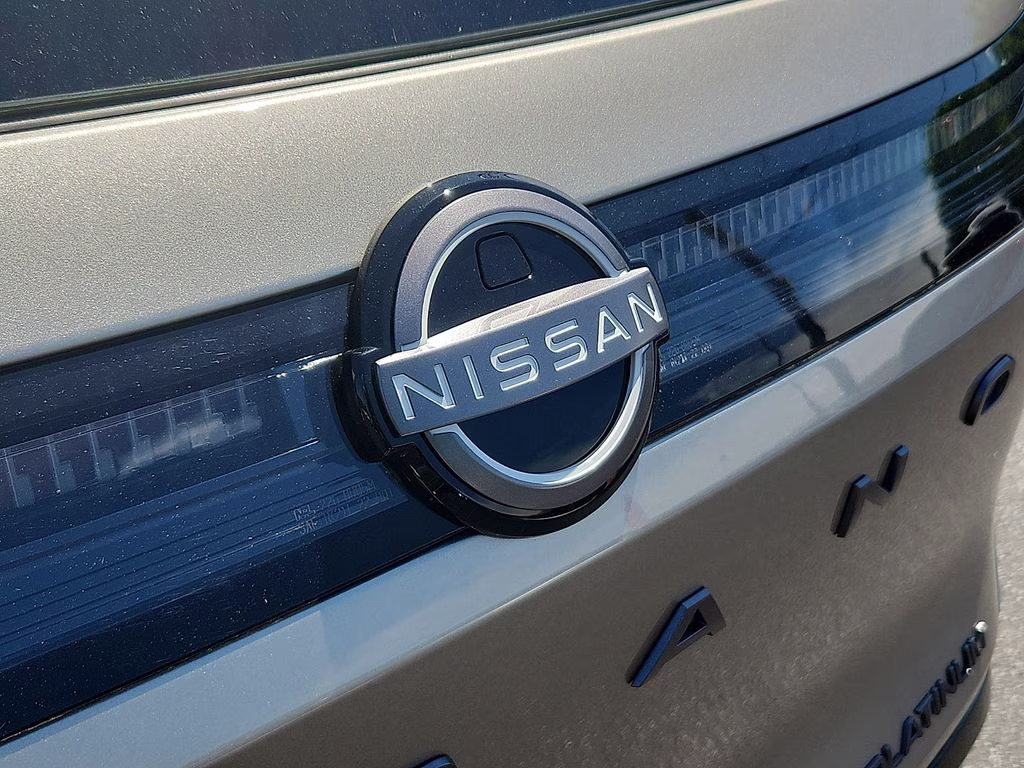 2026 Champagne Silver Metallic Nissan Murano Platinum AWD SUV