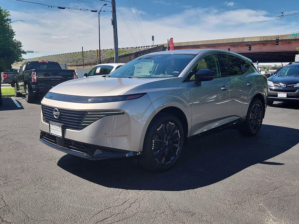 2026 Champagne Silver Metallic Nissan Murano Platinum AWD SUV