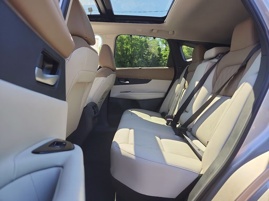 2026 Champagne Silver Metallic Nissan Murano Platinum AWD SUV