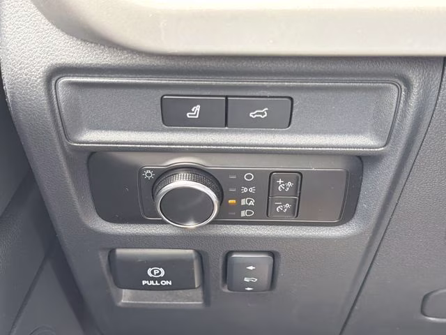 2024 Black Metallic Ford Expedition XLT 4X4 SUV