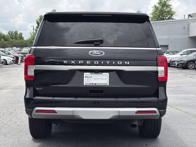 2024 Black Metallic Ford Expedition XLT 4X4 SUV