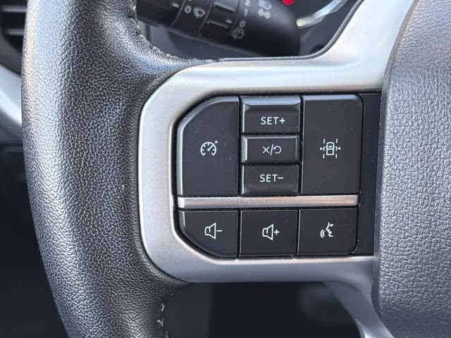 2024 Black Metallic Ford Expedition XLT 4X4 SUV