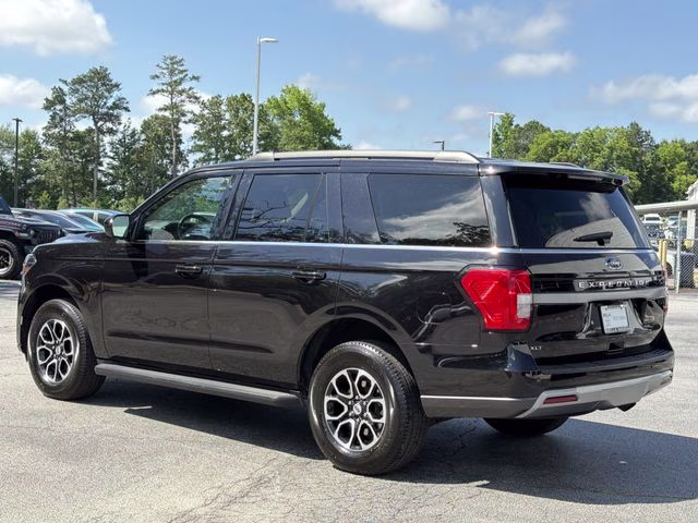 2024 Black Metallic Ford Expedition XLT 4X4 SUV