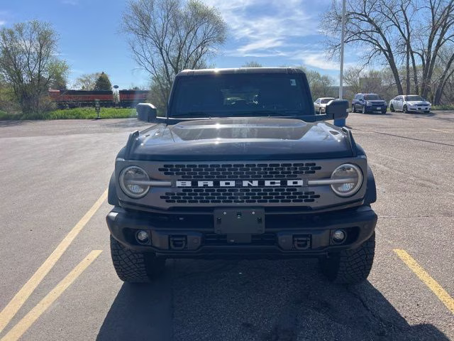 2023 Shadow Black Ford Bronco Badlands 4X4 SUV