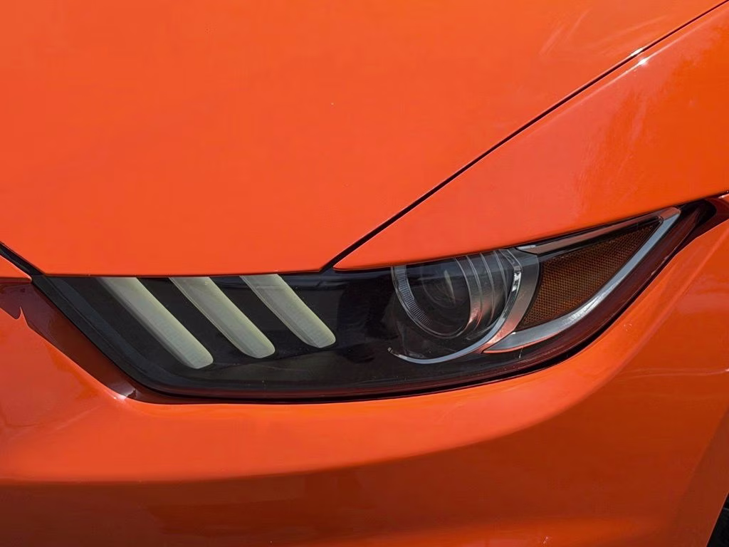 2020 Orange Ford Mustang Shelby GT350 RWD Coupe