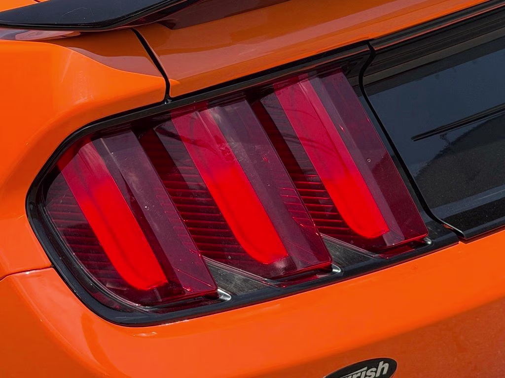 2020 Orange Ford Mustang Shelby GT350 RWD Coupe