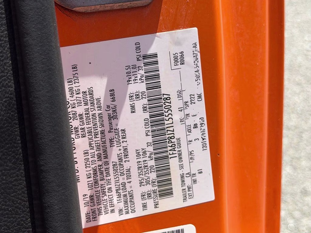 2020 Orange Ford Mustang Shelby GT350 RWD Coupe