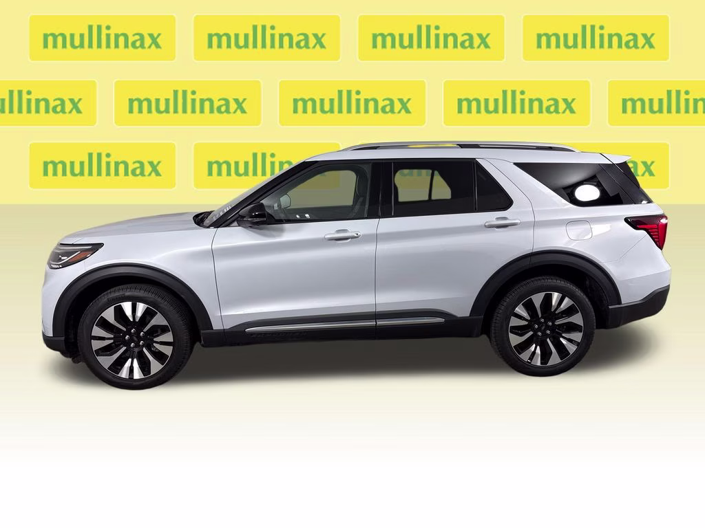 2025 Space White Metallic Ford Explorer Platinum 4X4 SUV