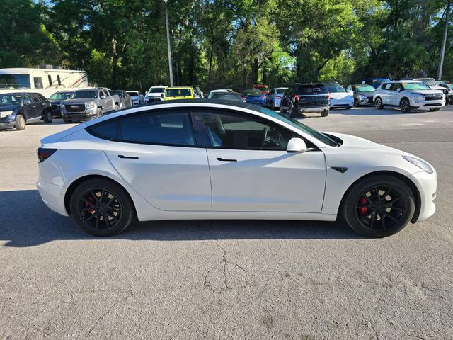 2021 White Tesla Model 3 Long Range AWD Sedan