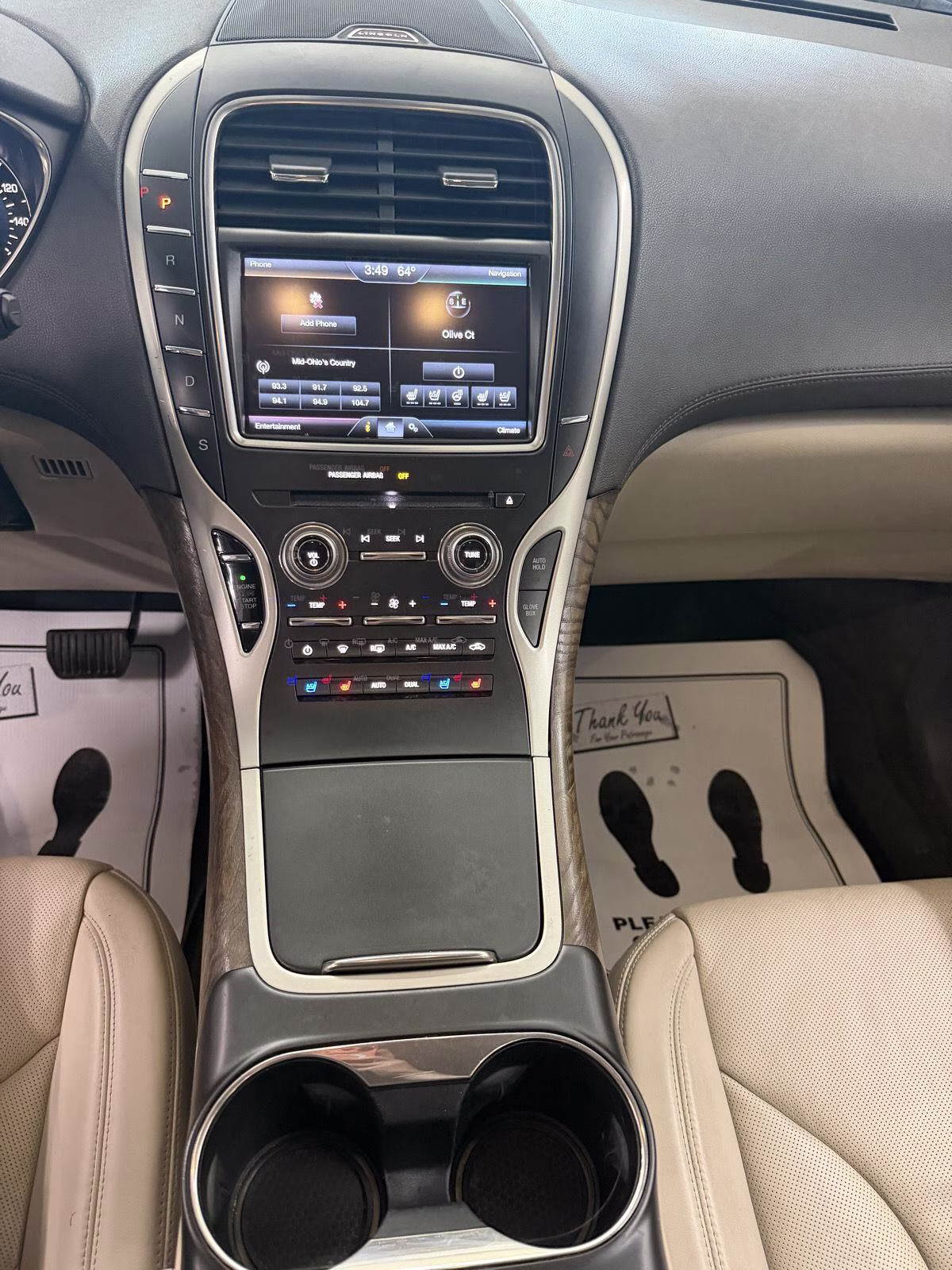2016 White Platinum Metallic Tri-Coat Lincoln MKX Reserve FWD SUV