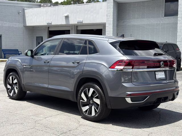 2024 Silver Mist Metallic Volkswagen Atlas Cross Sport 2.0T SE w/Technology AWD SUV