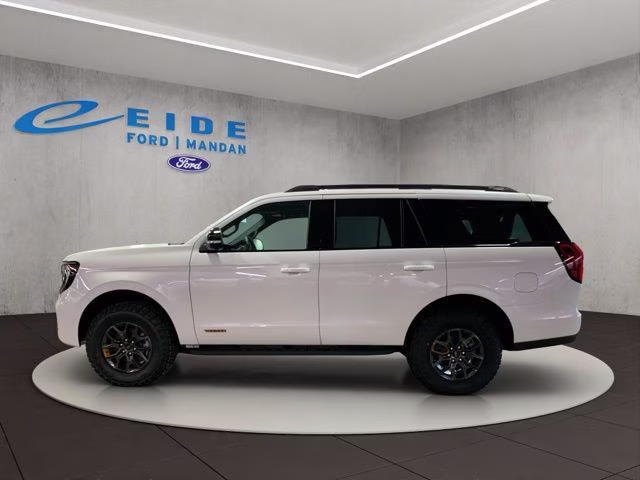 2026 Star White Metallic Tri-Coat Ford Expedition Tremor 4X4 SUV