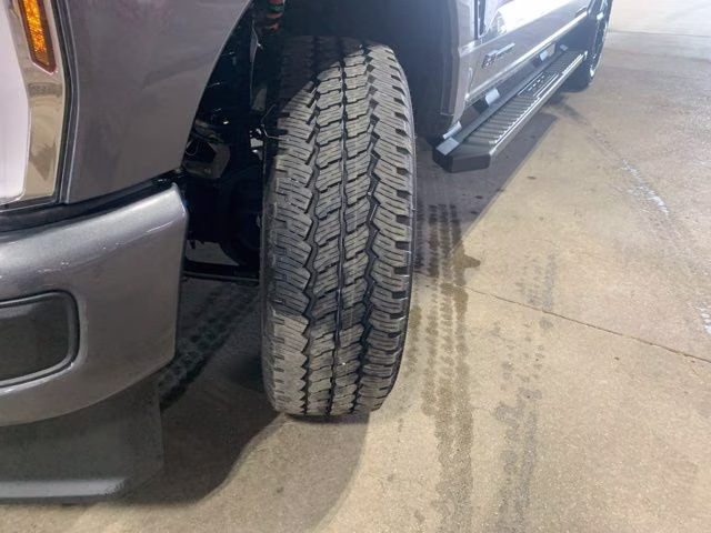 2026 Carbonized Gray Metallic Ford Super Duty F-250 SRW Lariat Black Appearance 4X4 Truck