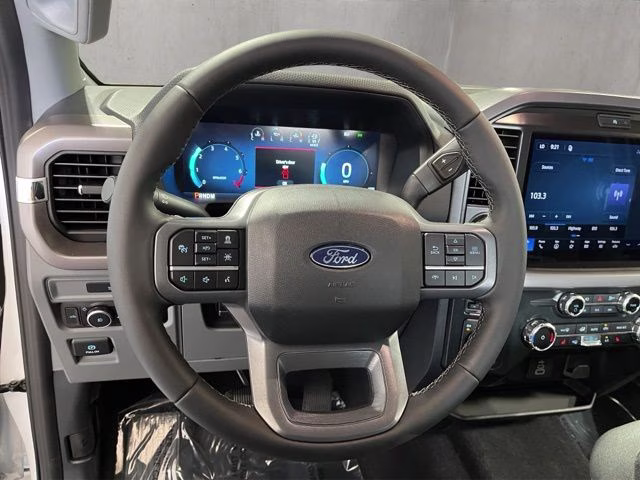 2026 Oxford White Ford F-150 XLT Chrome 4X4 Truck