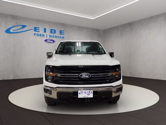 2026 Oxford White Ford F-150 XLT Chrome 4X4 Truck