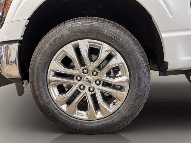 2026 Oxford White Ford F-150 XLT Chrome 4X4 Truck