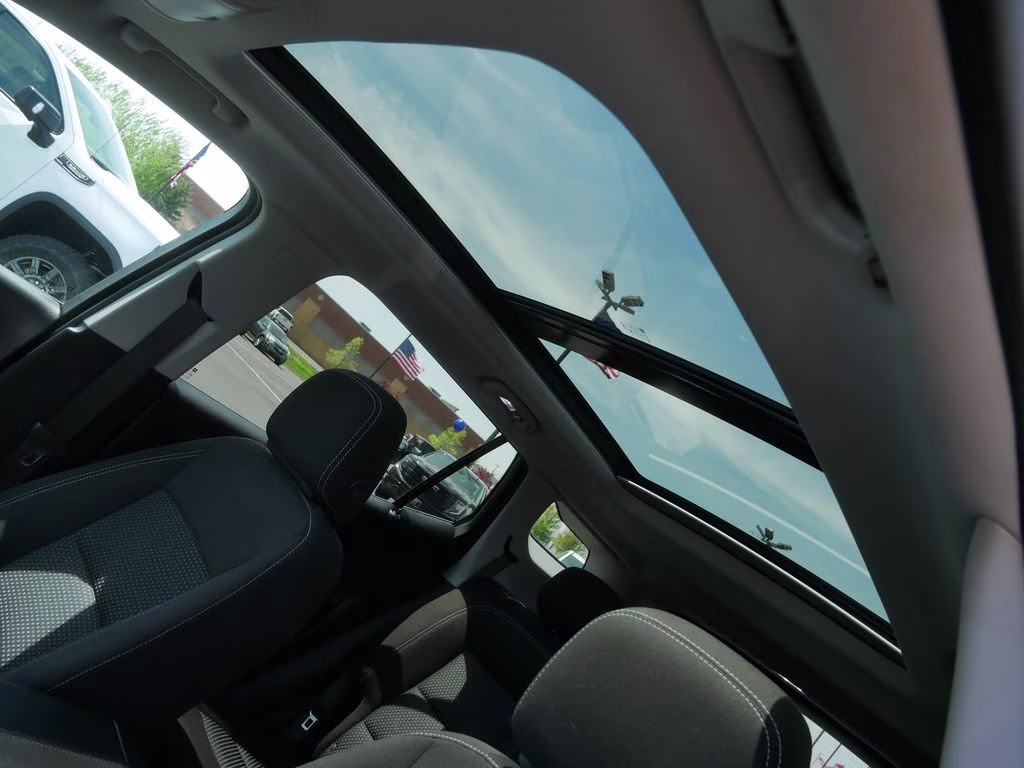 2024 Sterling Metallic GMC Terrain SLE AWD SUV