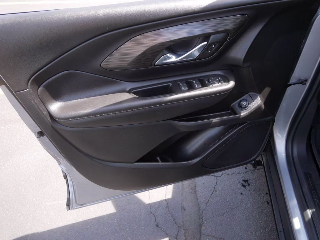2024 Sterling Metallic GMC Terrain SLE AWD SUV