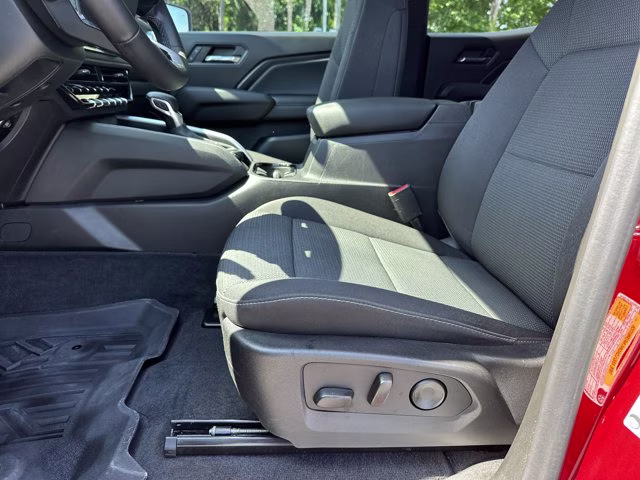2023 Chevrolet Colorado RWD Truck