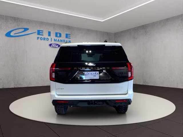 2026 Star White Metallic Tri-Coat Ford Expedition Tremor 4X4 SUV