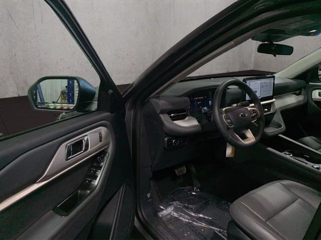 2026 Carbonized Gray Metallic Ford Explorer Active 4X4 SUV