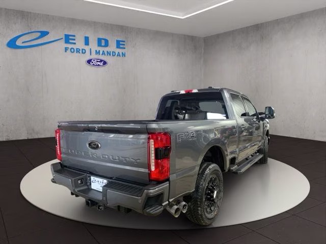 2026 Carbonized Gray Metallic Ford Super Duty F-250 SRW Lariat Black Appearance 4X4 Truck