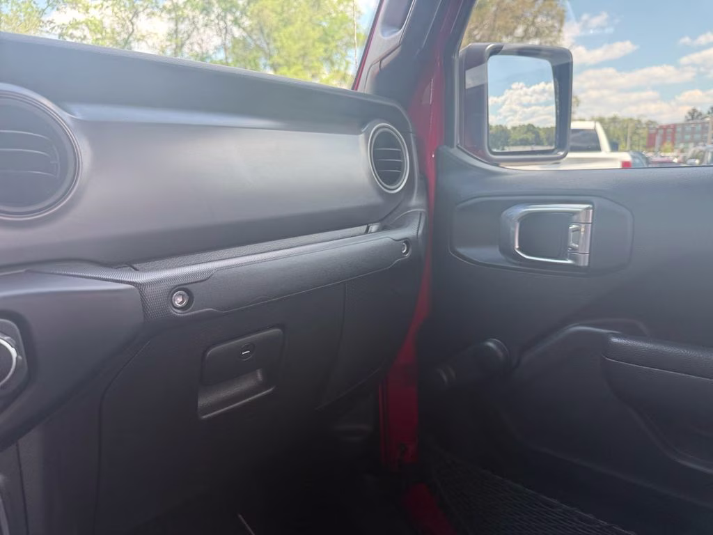 2023 Firecracker Red Clearcoat Jeep Gladiator Sport 4X4 Truck