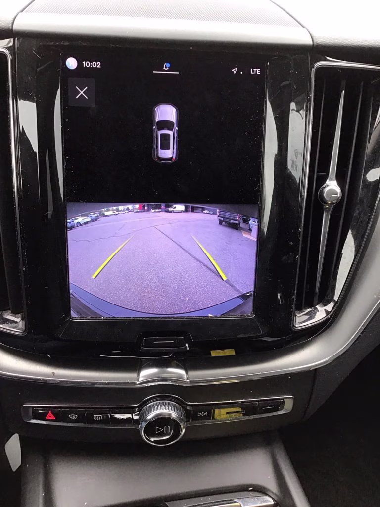 2023 Black Volvo XC60 B5 Core AWD SUV