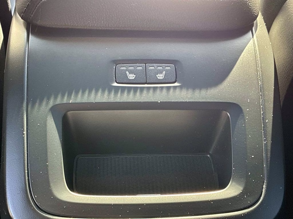 2023 Black Volvo XC60 B5 Core AWD SUV