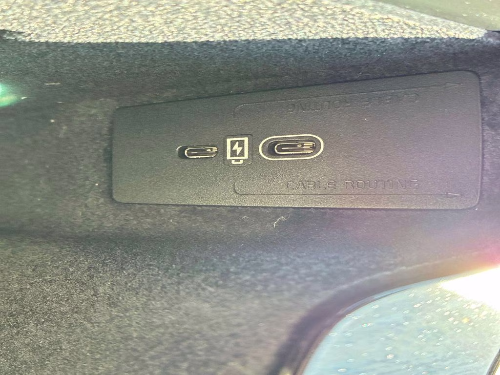 2023 Black Volvo XC60 B5 Core AWD SUV