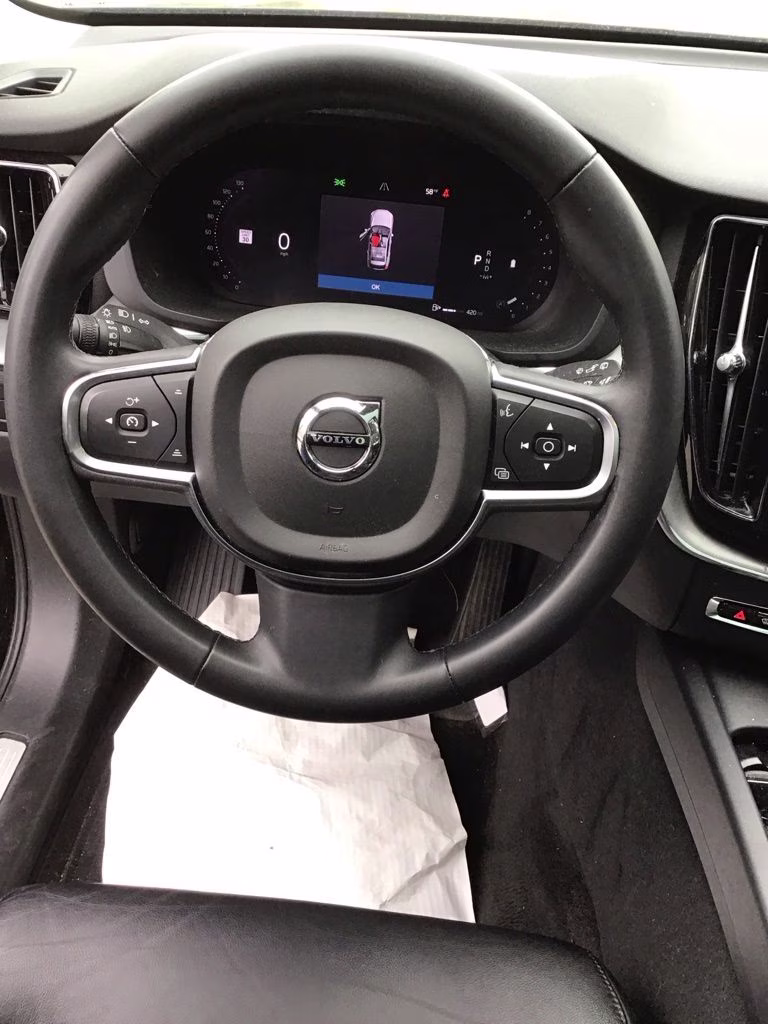 2023 Black Volvo XC60 B5 Core AWD SUV