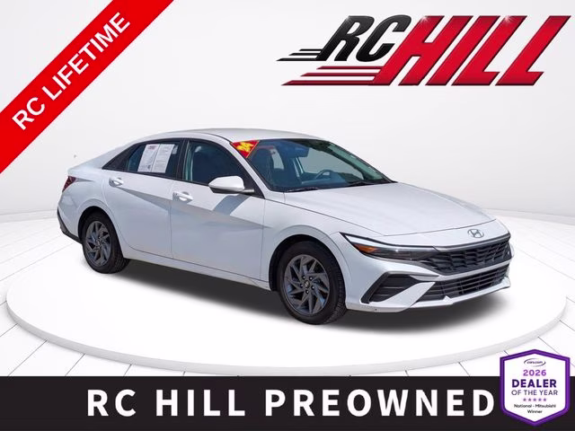 2024 Serenity White Hyundai Elantra SEL FWD Sedan